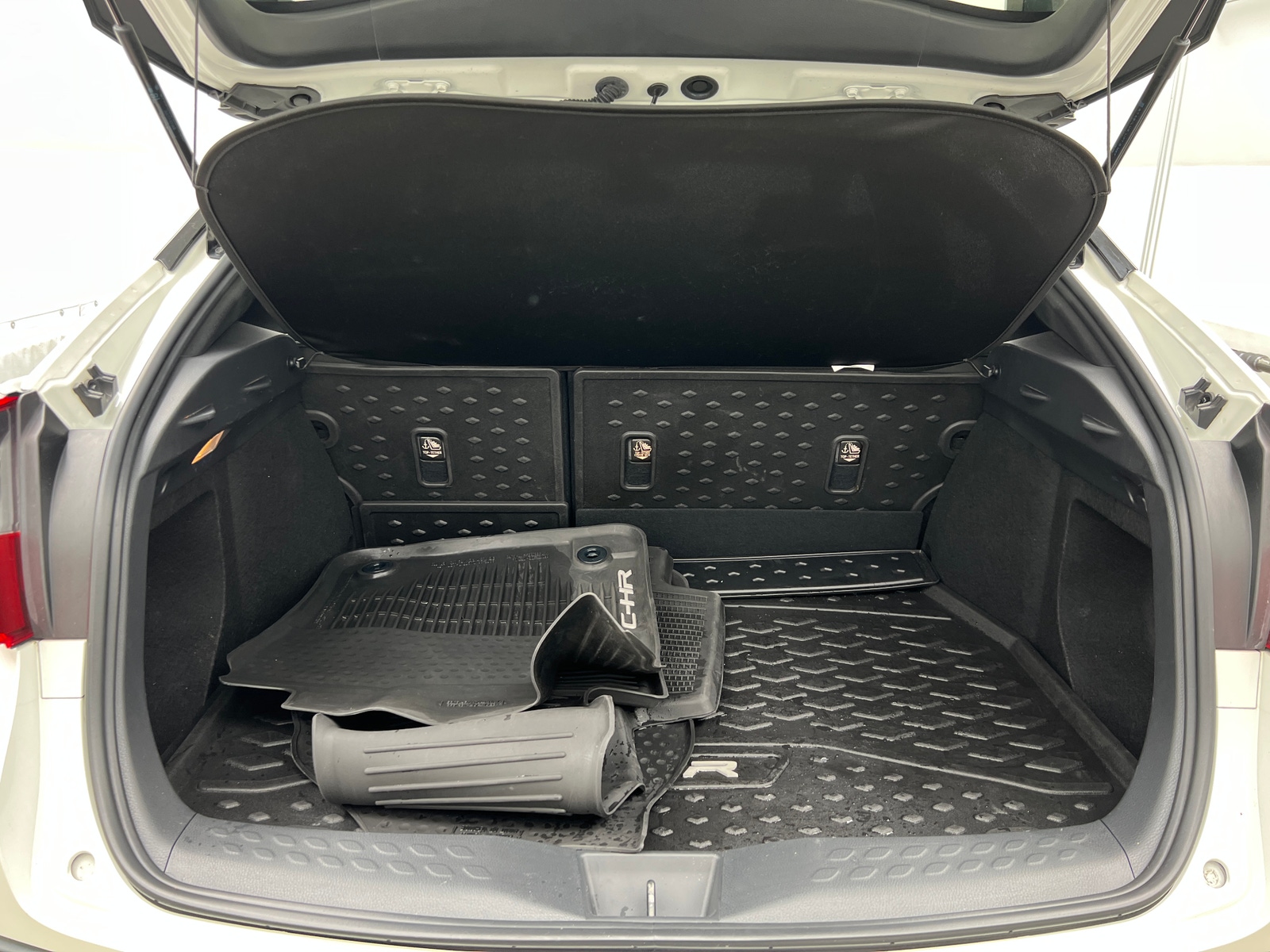 Thumbnail: 2019 Toyota C-HR - 7