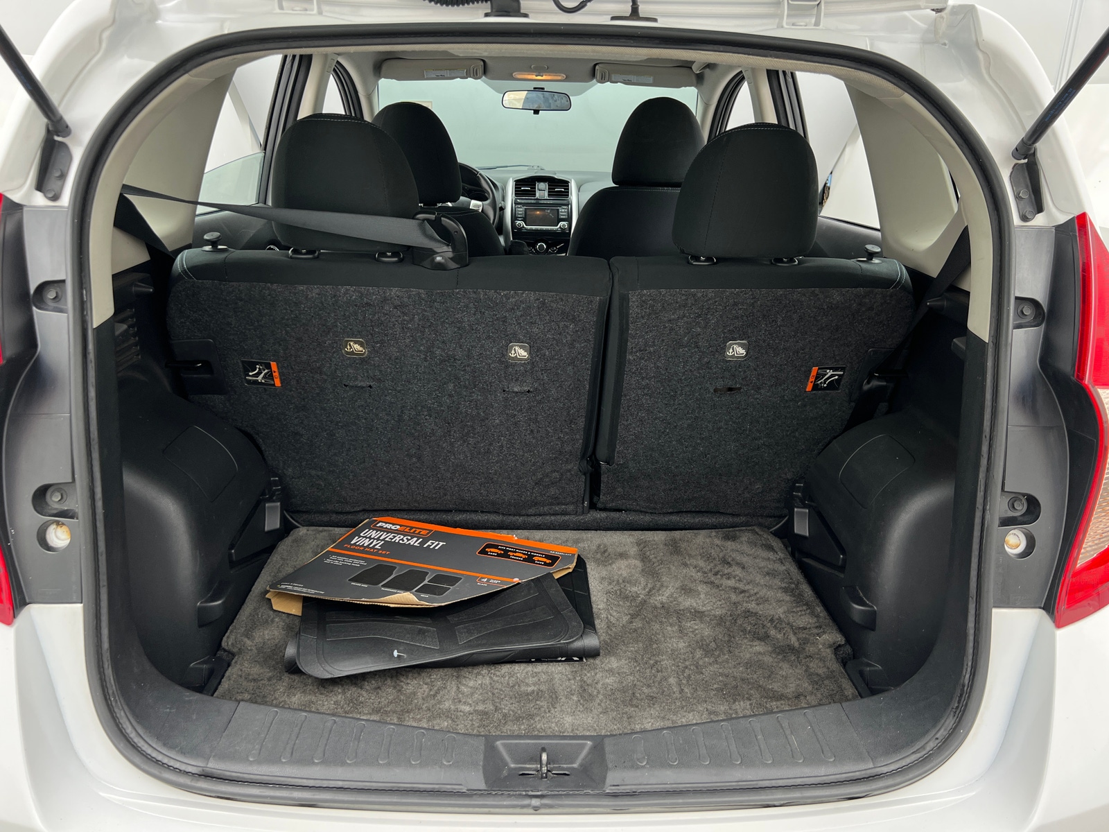 Thumbnail: 2017 Nissan Versa Note - 7