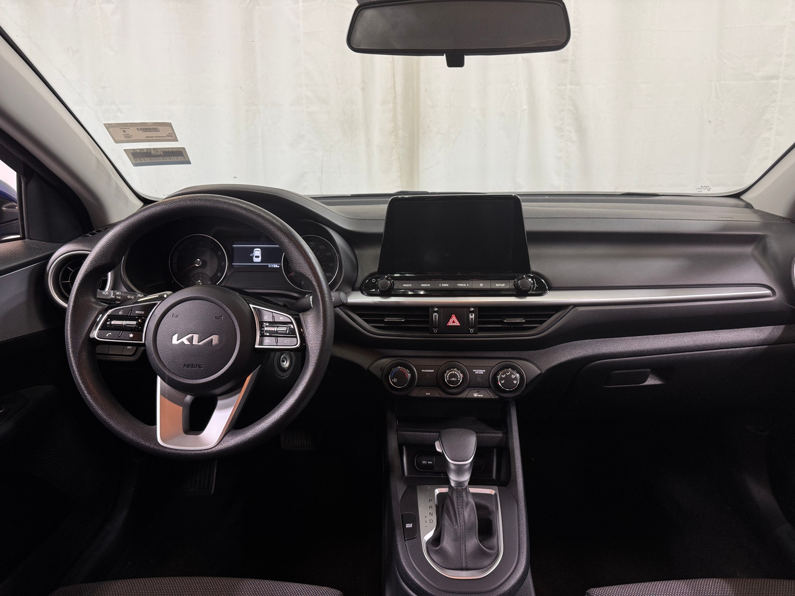 Thumbnail: 2024 Kia Forte - 3