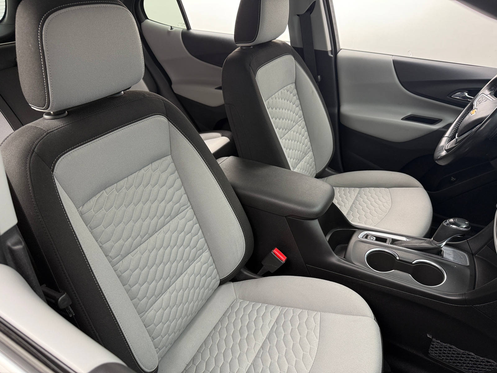 Thumbnail: 2019 Chevrolet Equinox - 2