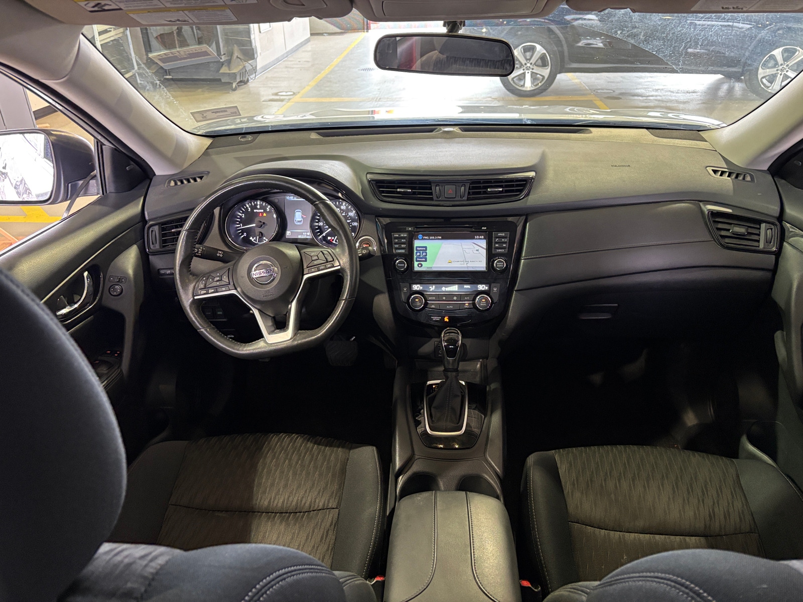 Thumbnail: 2017 Nissan Rogue - 3