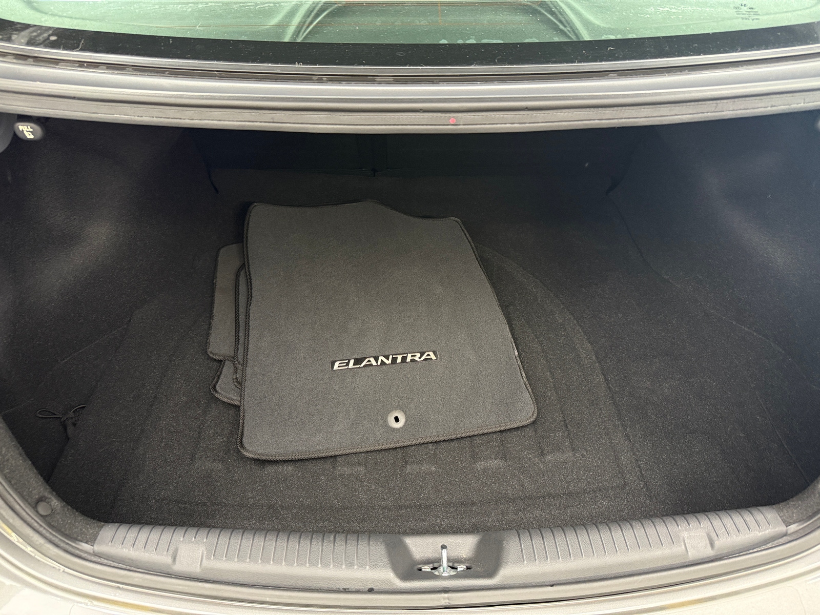 Thumbnail: 2013 Hyundai Elantra - 7