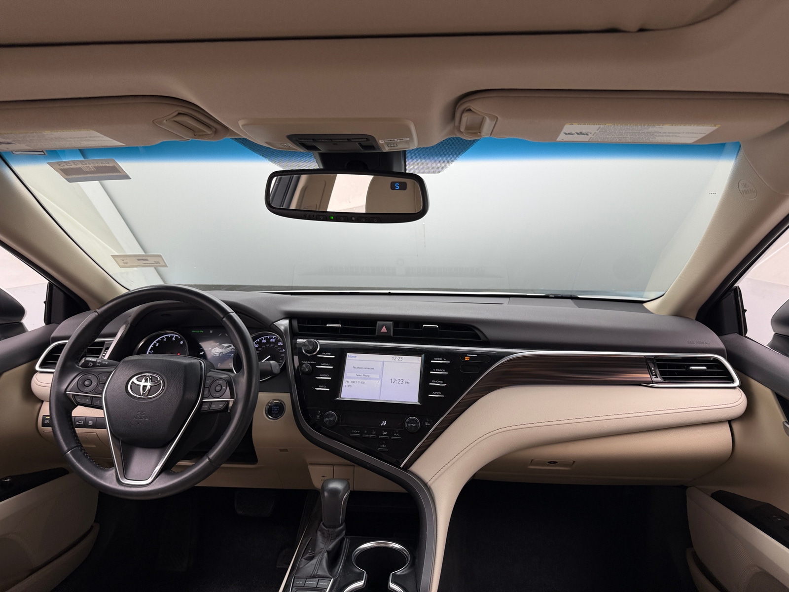 Thumbnail: 2018 Toyota Camry - 3