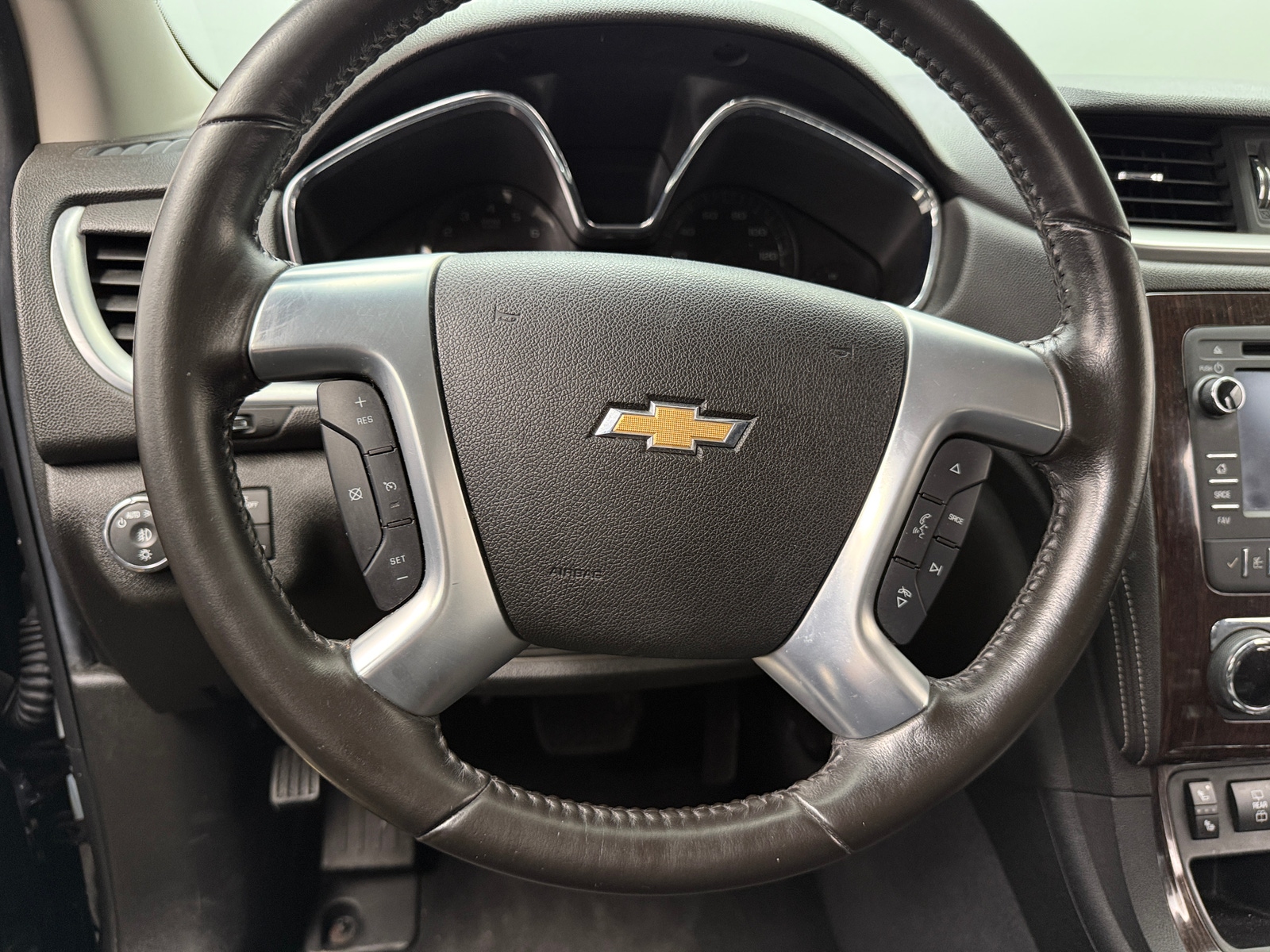 Thumbnail: 2017 Chevrolet Traverse - 5