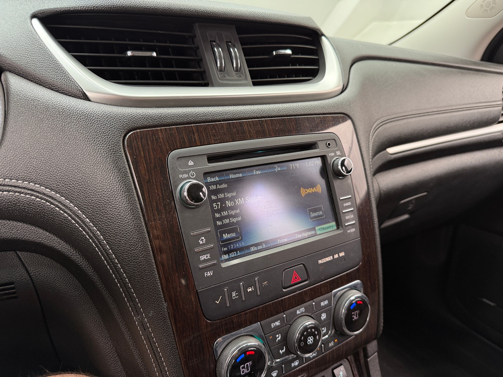 Thumbnail: 2017 Chevrolet Traverse - 4