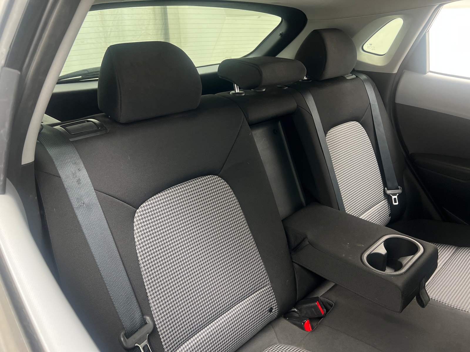 Thumbnail: 2018 Hyundai Kona - 6
