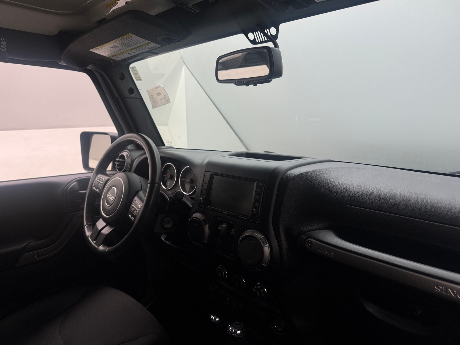 Thumbnail: 2015 Jeep Wrangler - 3
