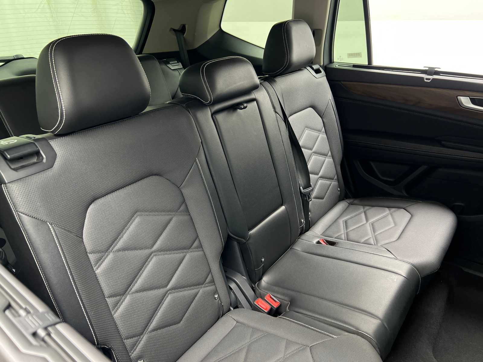 Thumbnail: 2024 Volkswagen Atlas - 5