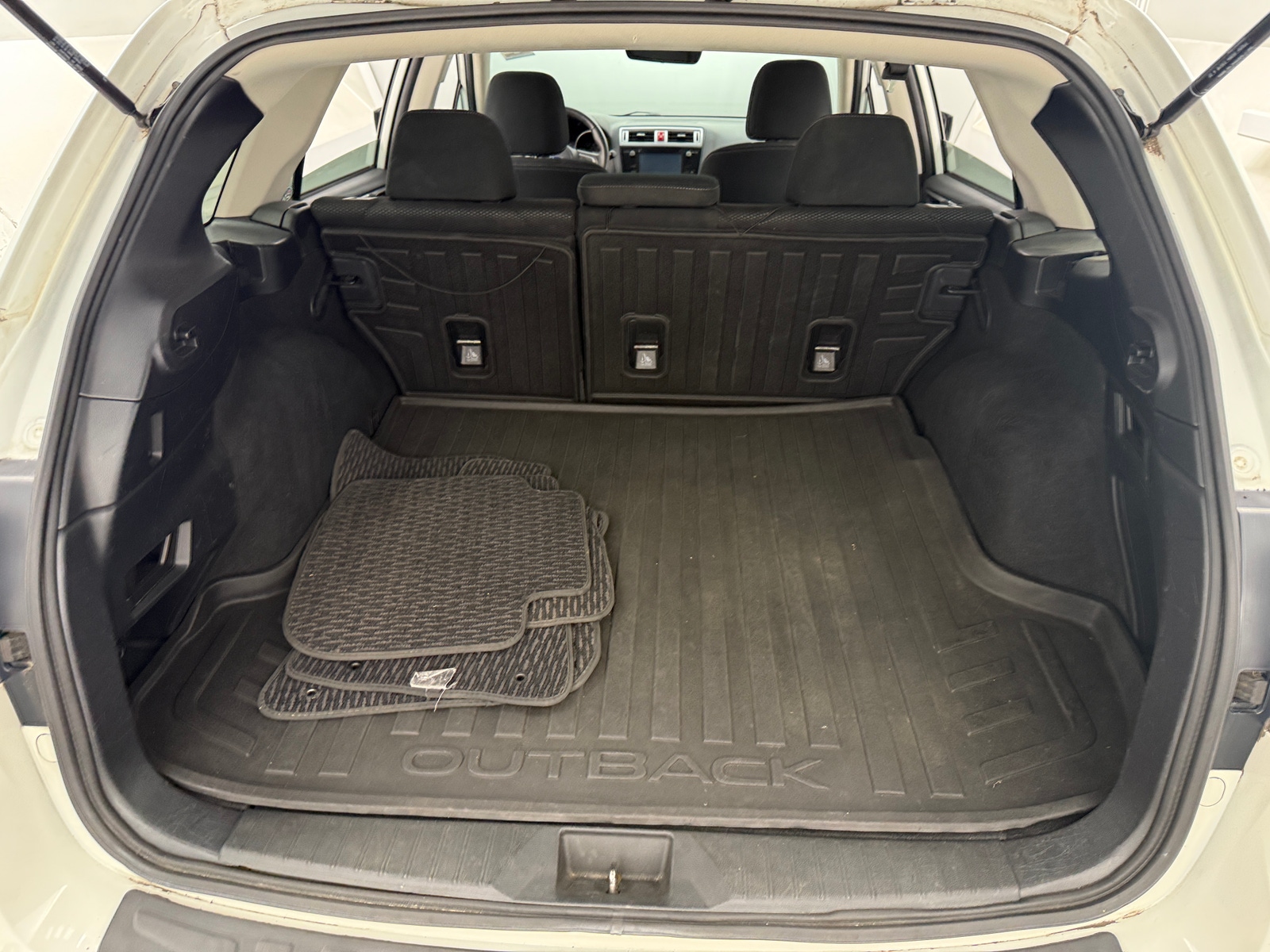 Thumbnail: 2017 Subaru Outback - 7