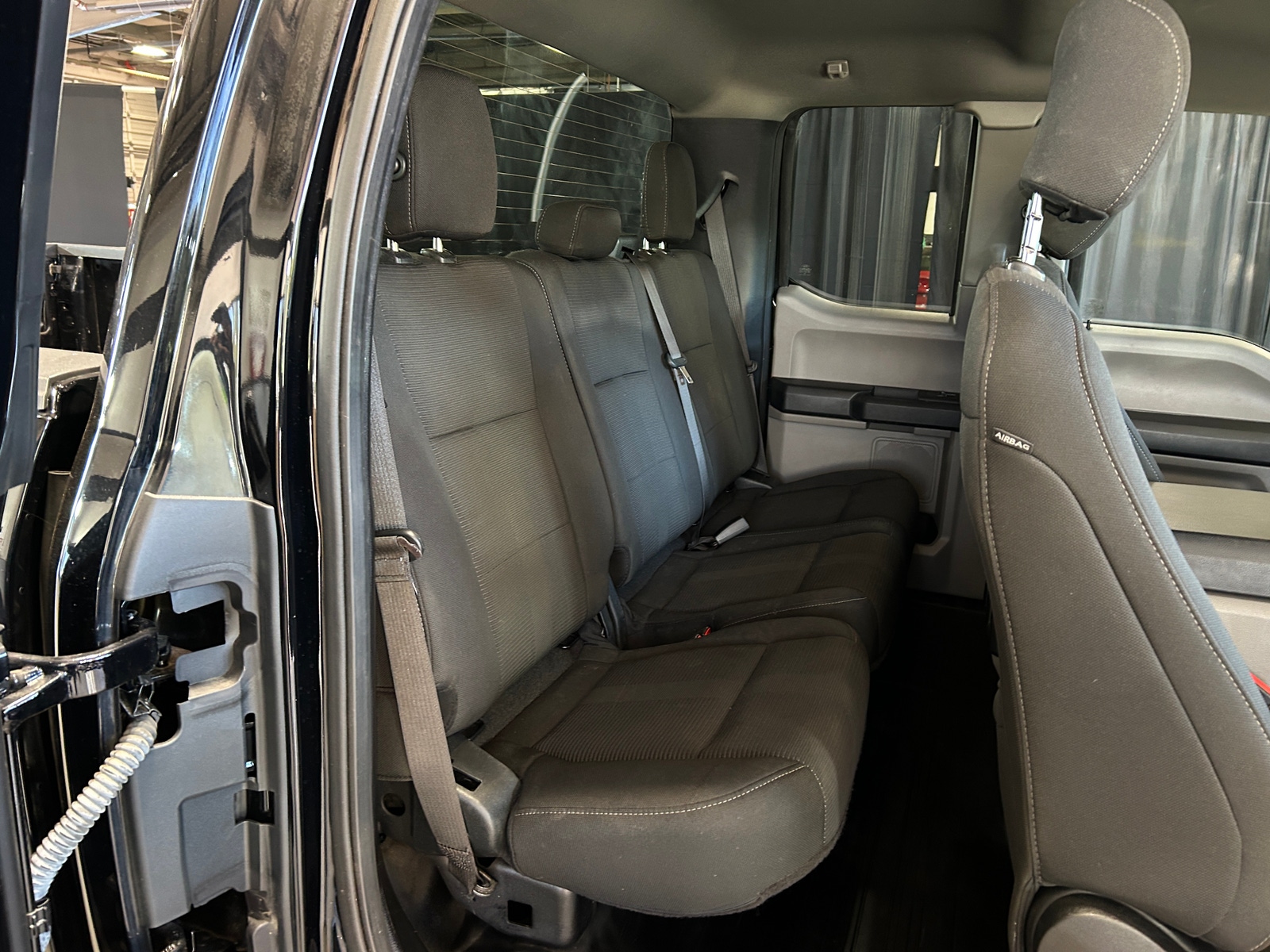 Thumbnail: 2018 Ford Econoline - 6