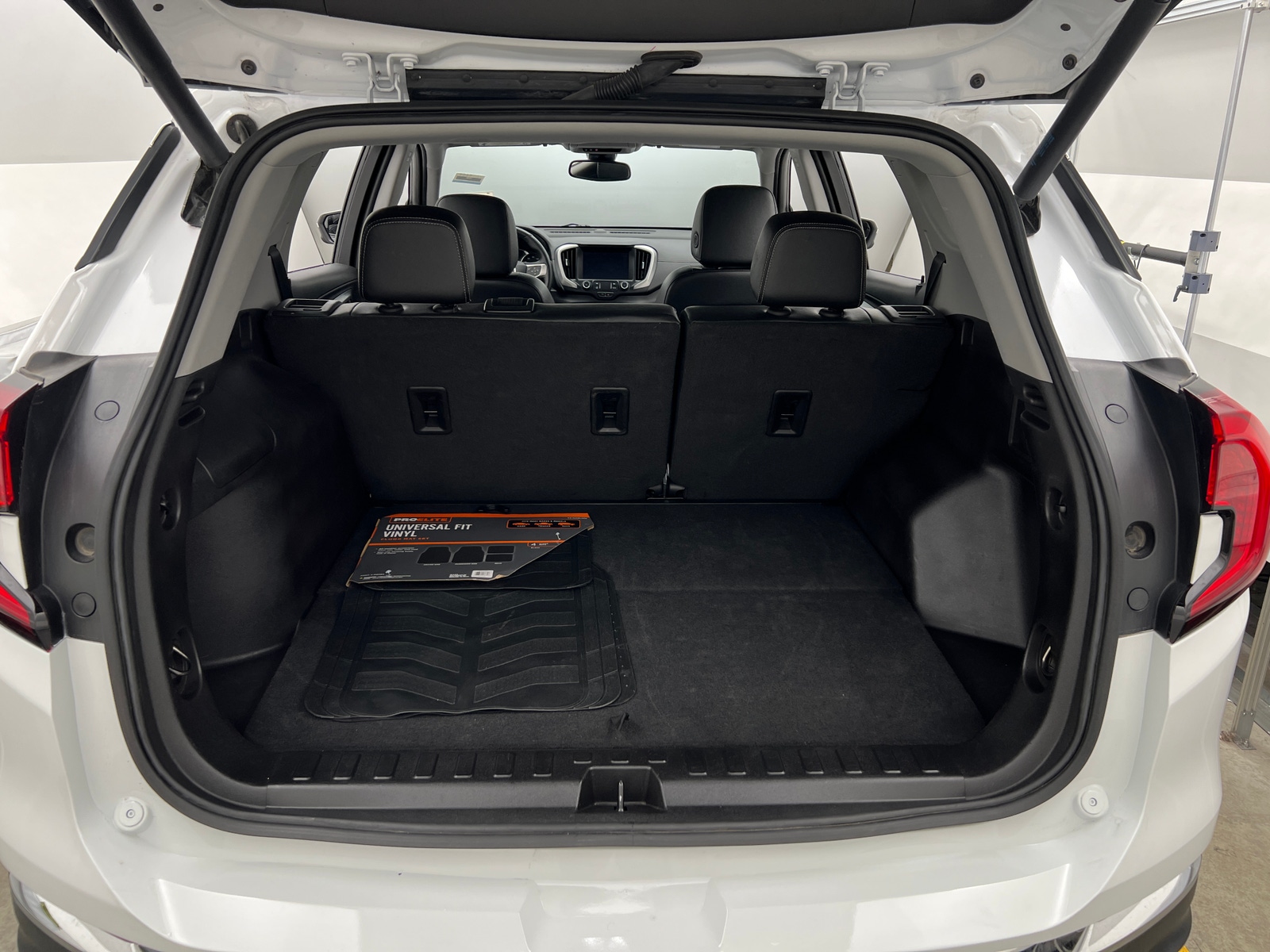 Thumbnail: 2024 GMC Terrain - 6