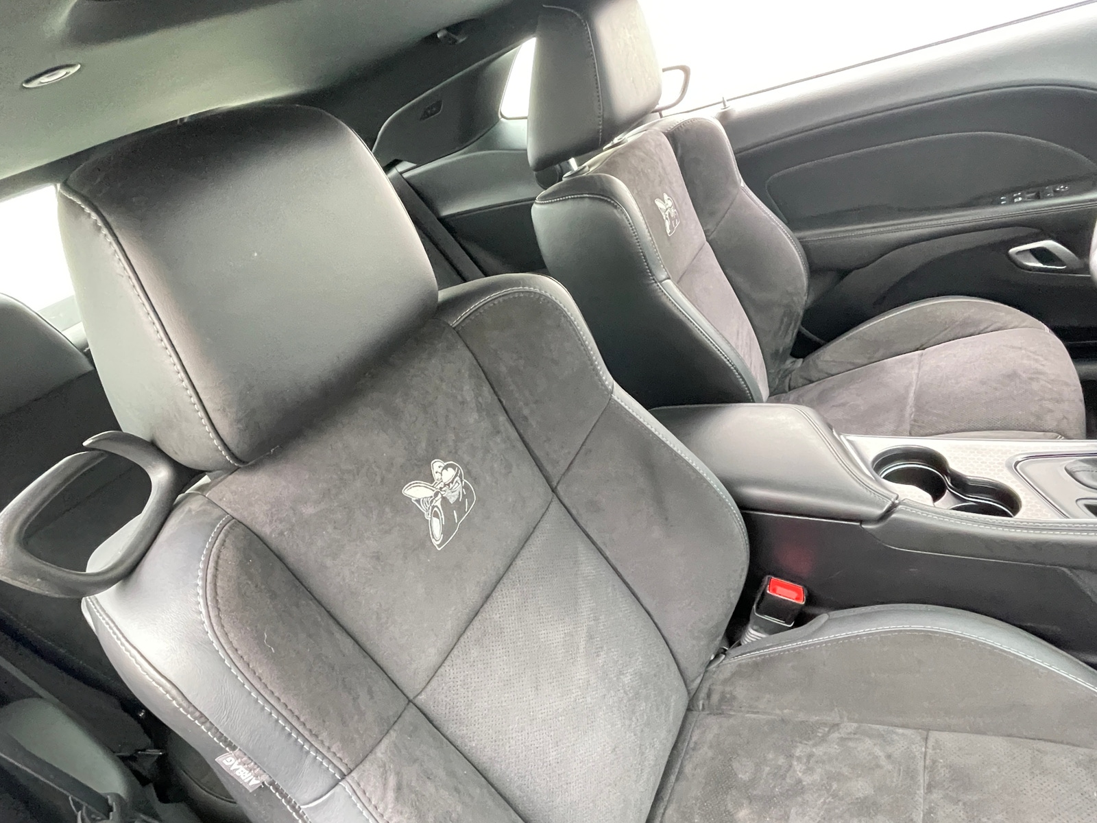 Thumbnail: 2016 Dodge Challenger - 2