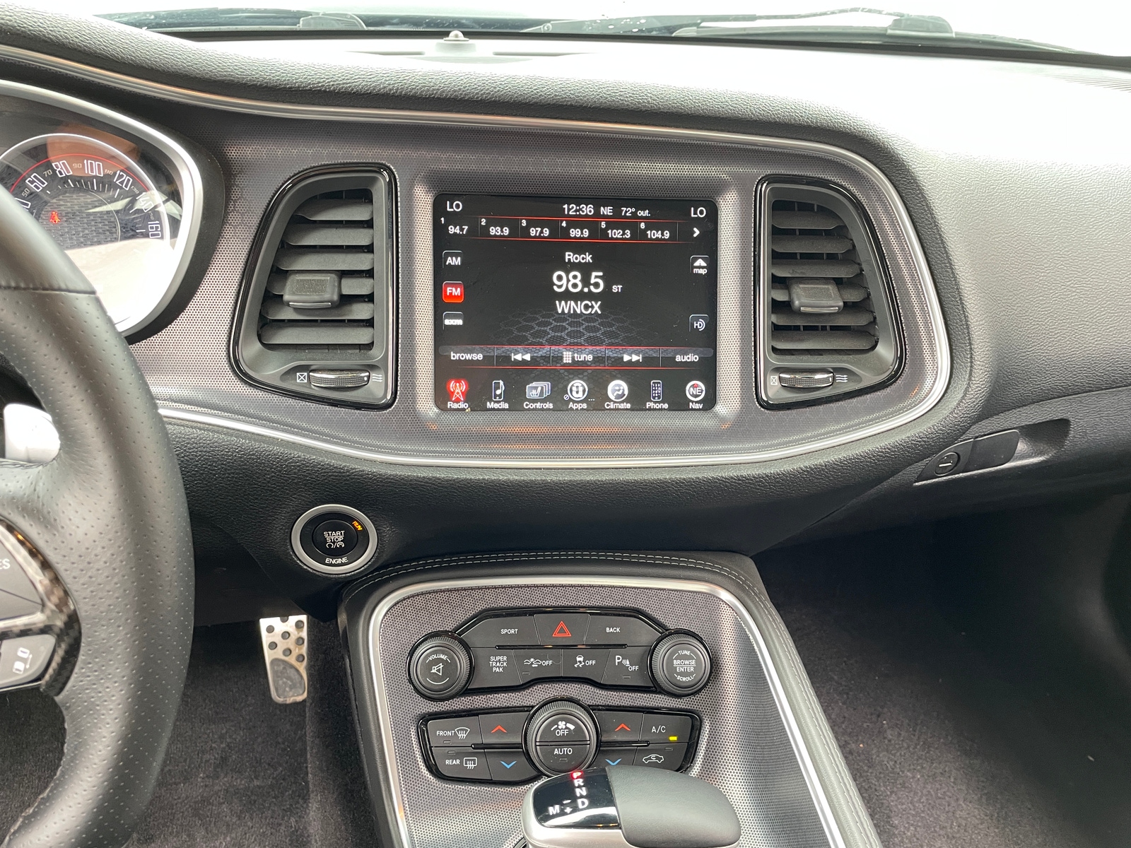 Thumbnail: 2016 Dodge Challenger - 3