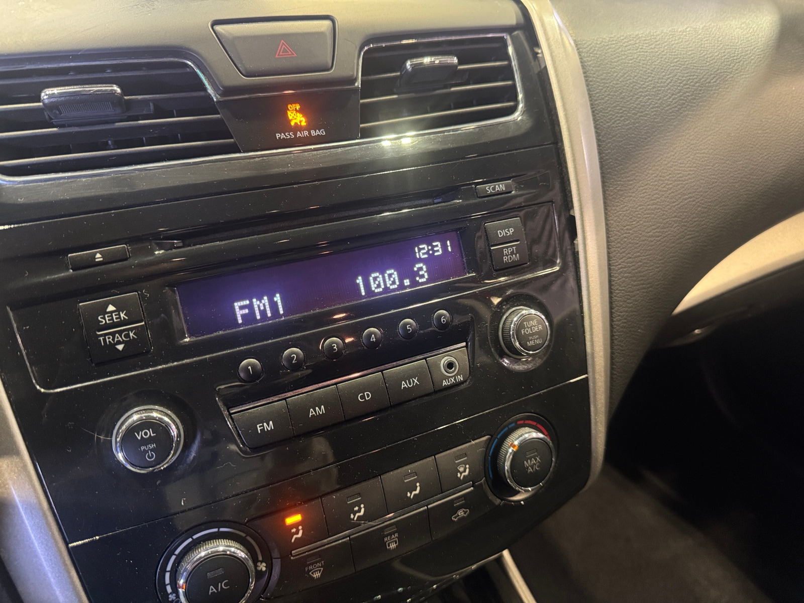 Thumbnail: 2014 Nissan Altima - 4