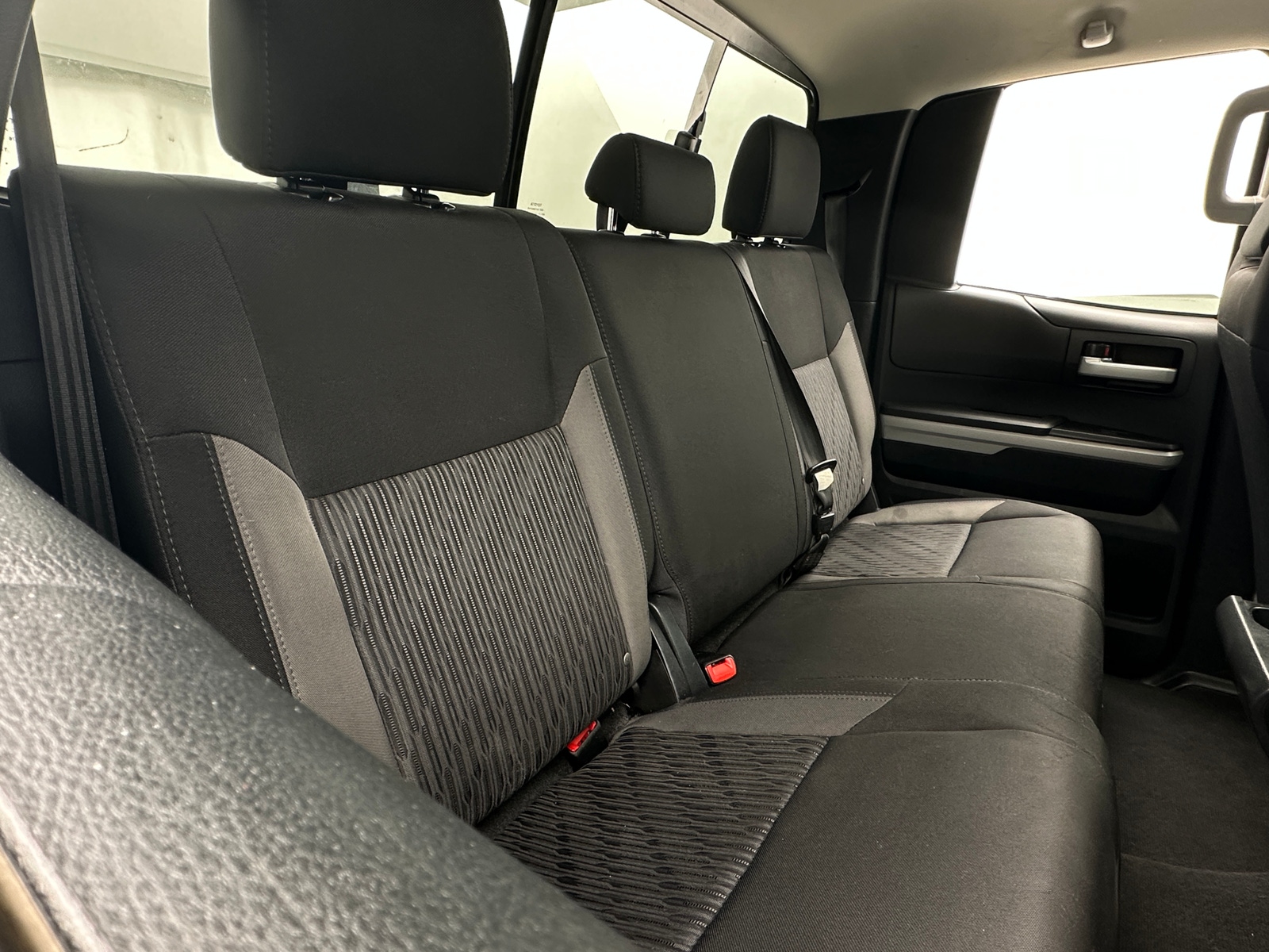Thumbnail: 2016 Toyota Tundra - 6