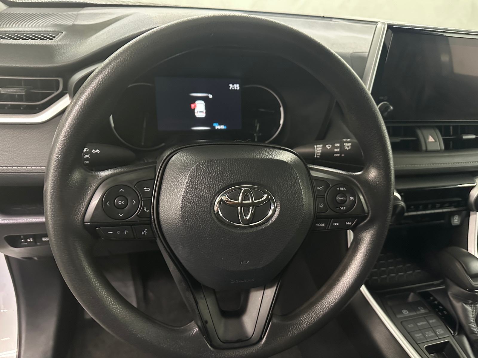 Thumbnail: 2024 Toyota RAV4 - 5
