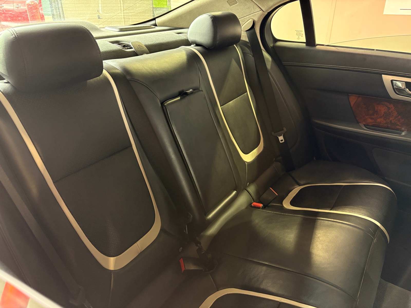 Thumbnail: 2015 Jaguar XF - 5