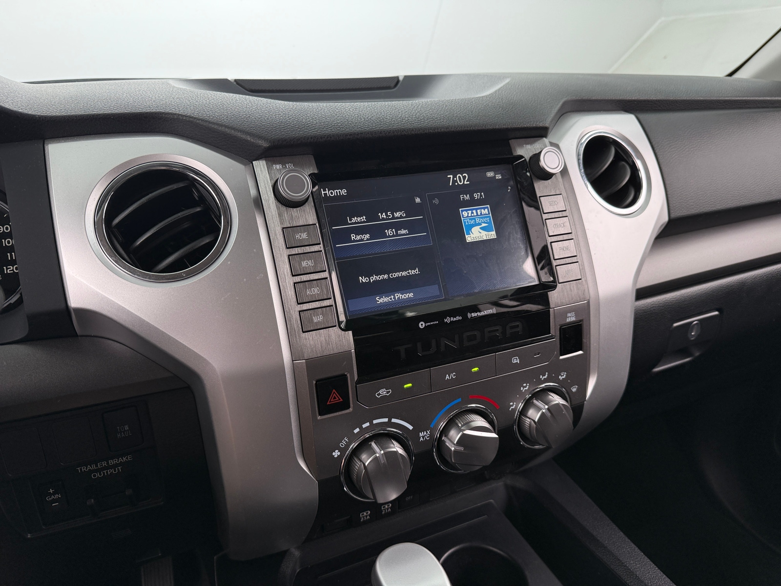 Thumbnail: 2020 Toyota Tundra - 4