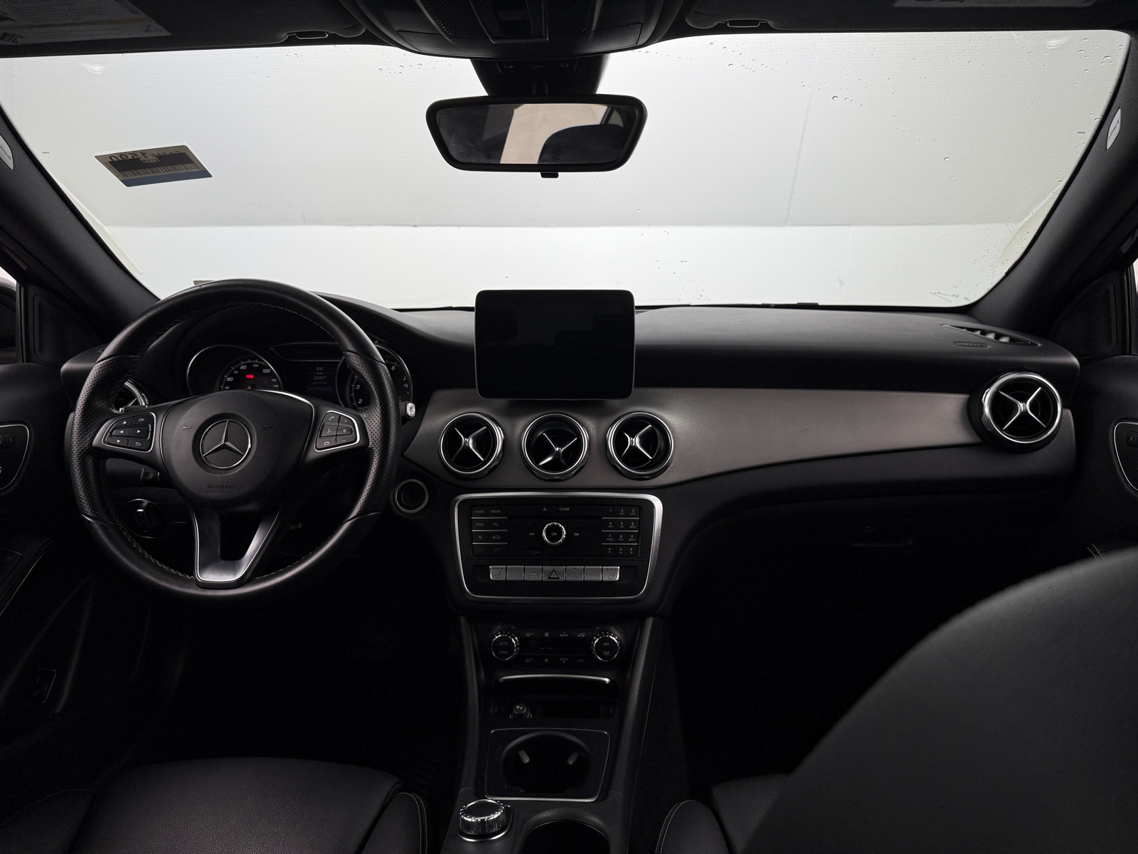 Thumbnail: 2018 Mercedes-Benz GLA - 2