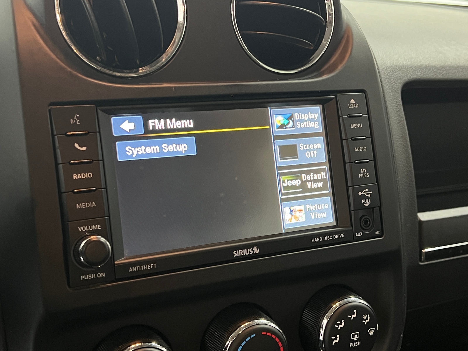 Thumbnail: 2015 Jeep Patriot - 3