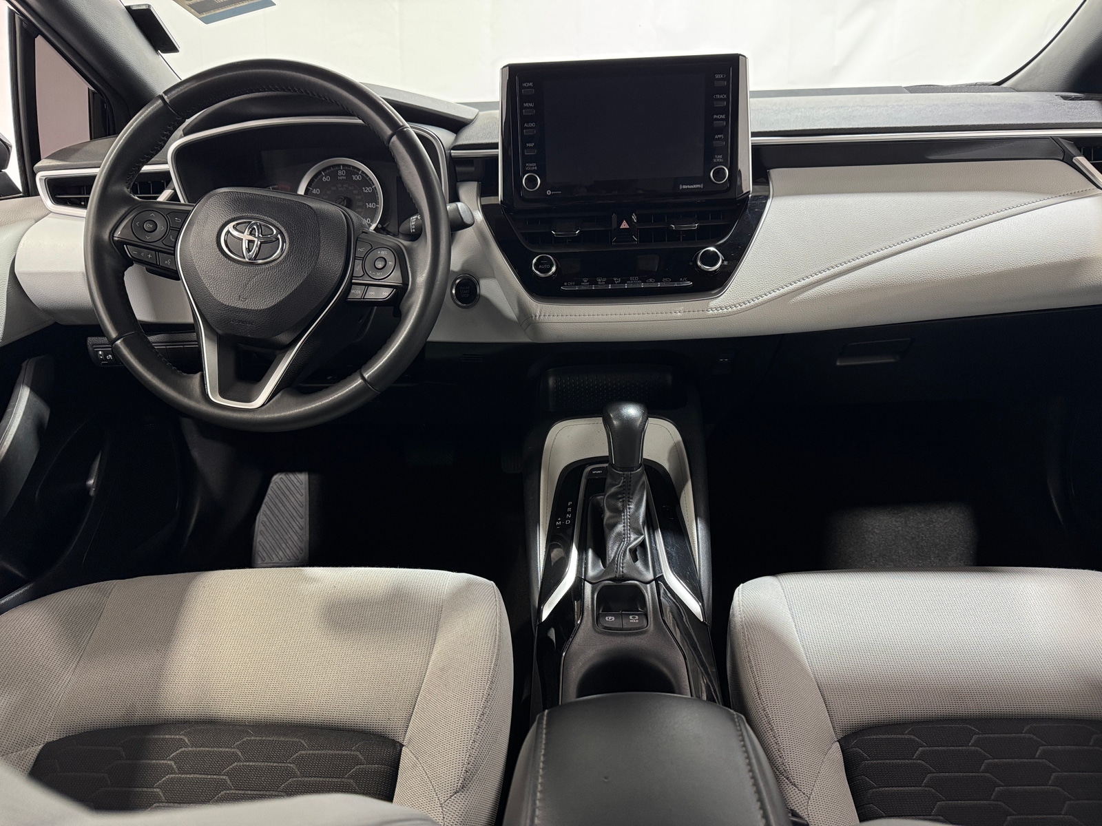 Thumbnail: 2022 Toyota Corolla - 3