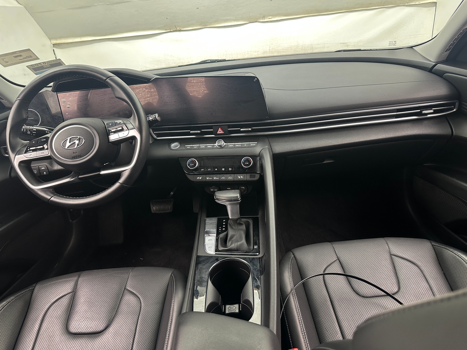 Thumbnail: 2023 Hyundai Elantra - 2