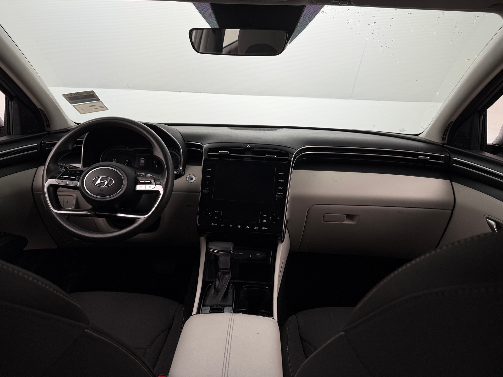 Thumbnail: 2024 Hyundai Tucson - 3