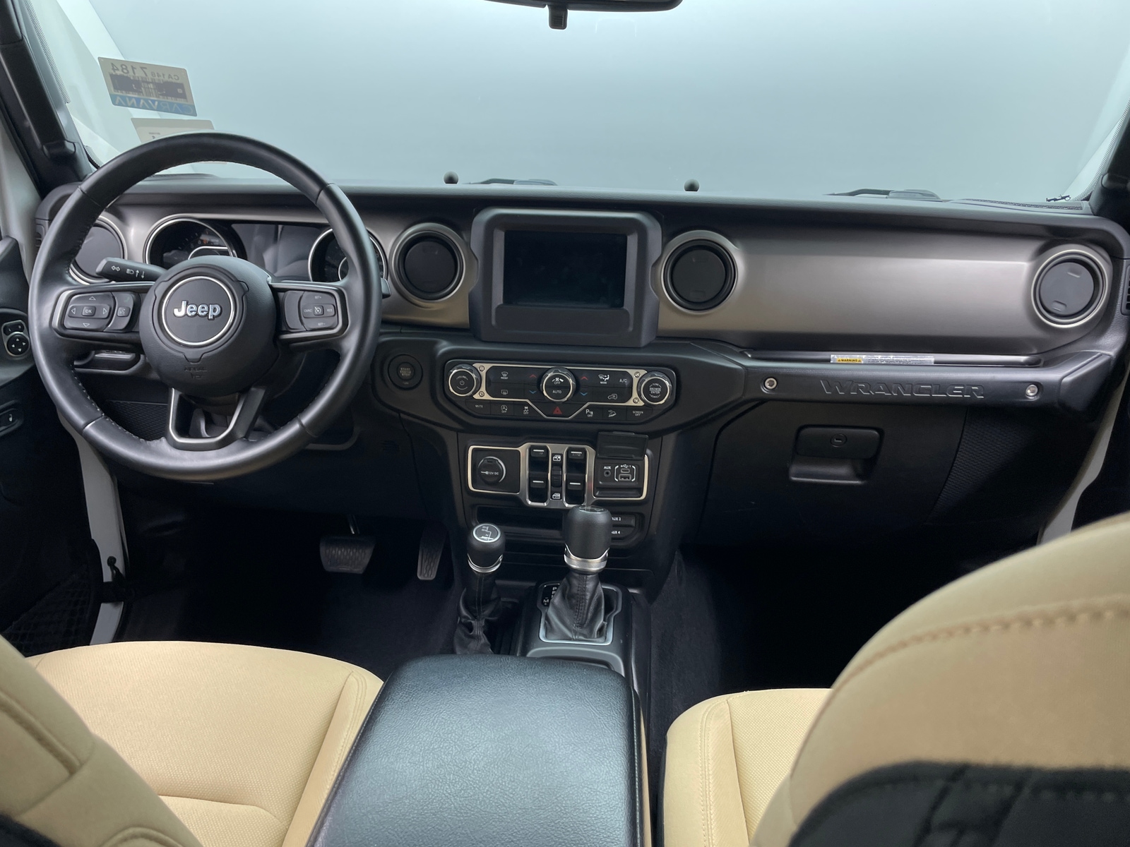 Thumbnail: 2018 Jeep Wrangler - 3