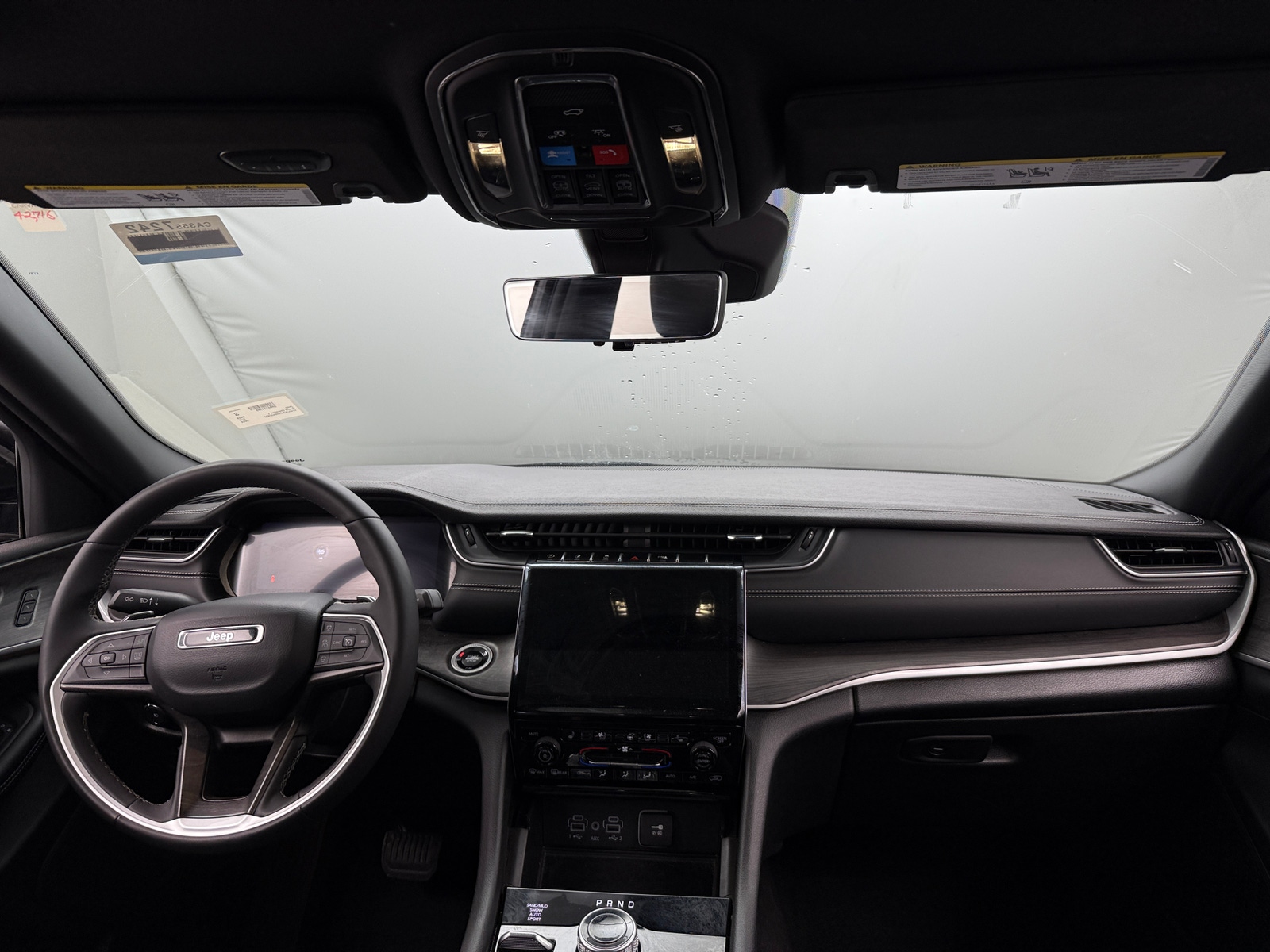 Thumbnail: 2024 Jeep Grand Cherokee L - 2