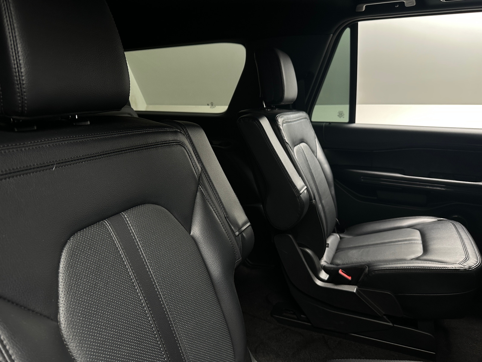 Thumbnail: 2021 Ford Expedition MAX - 5