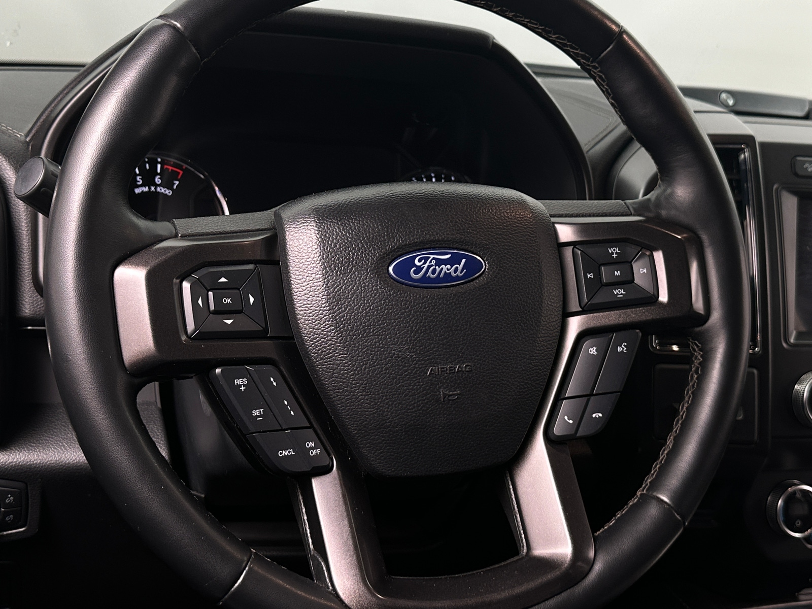 Thumbnail: 2021 Ford Expedition MAX - 4