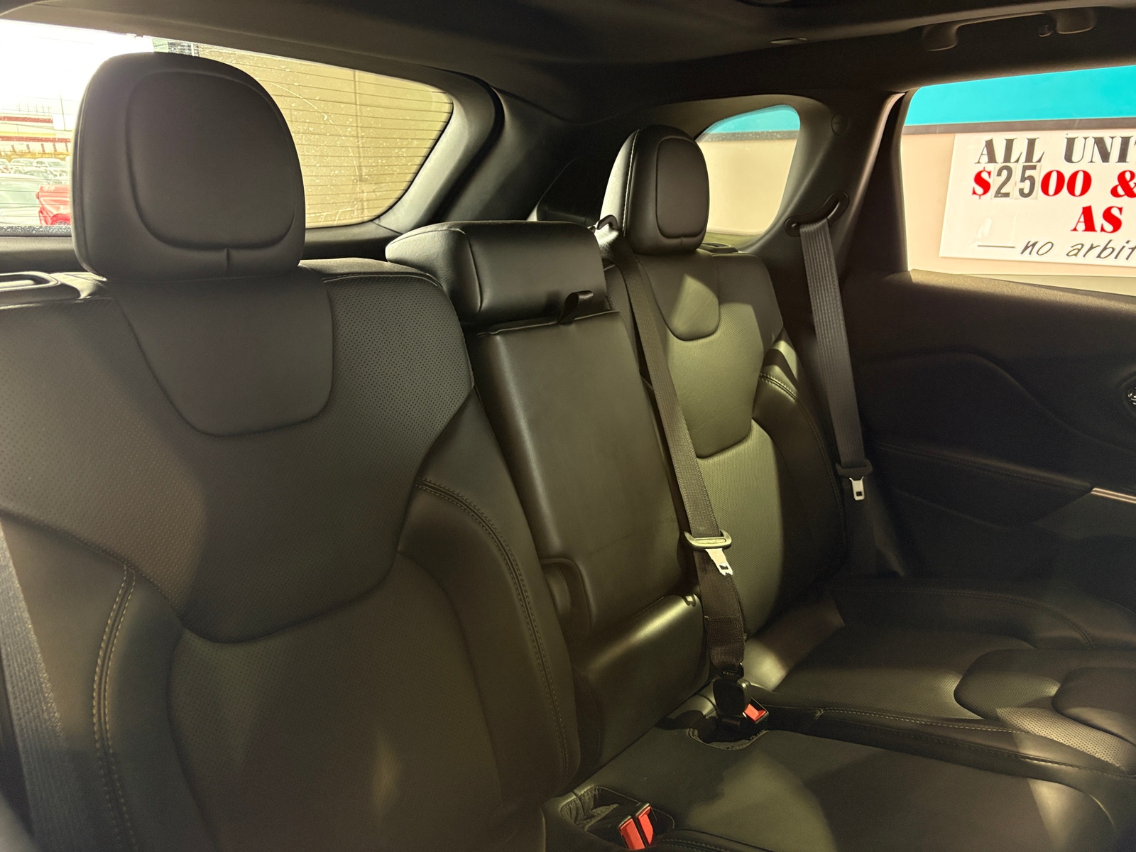 Thumbnail: 2021 Jeep Cherokee - 5