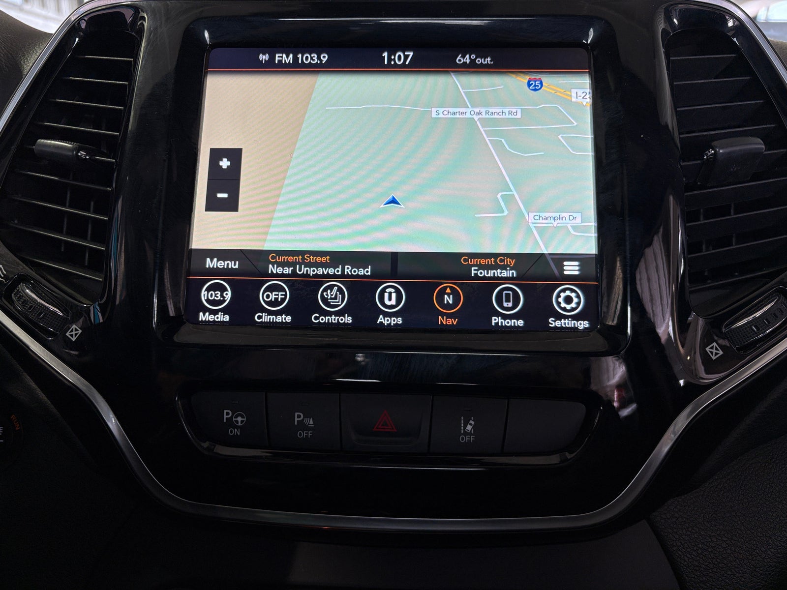 Thumbnail: 2021 Jeep Cherokee - 3