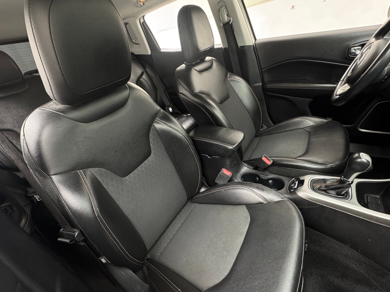 Thumbnail: 2018 Jeep Compass - 2
