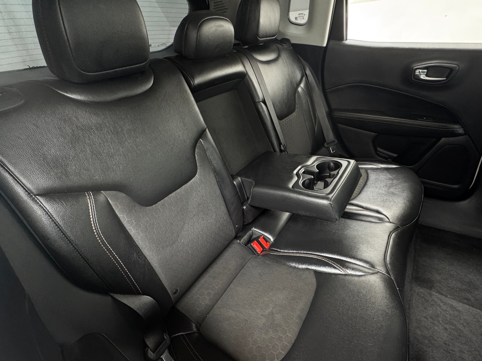 Thumbnail: 2018 Jeep Compass - 6