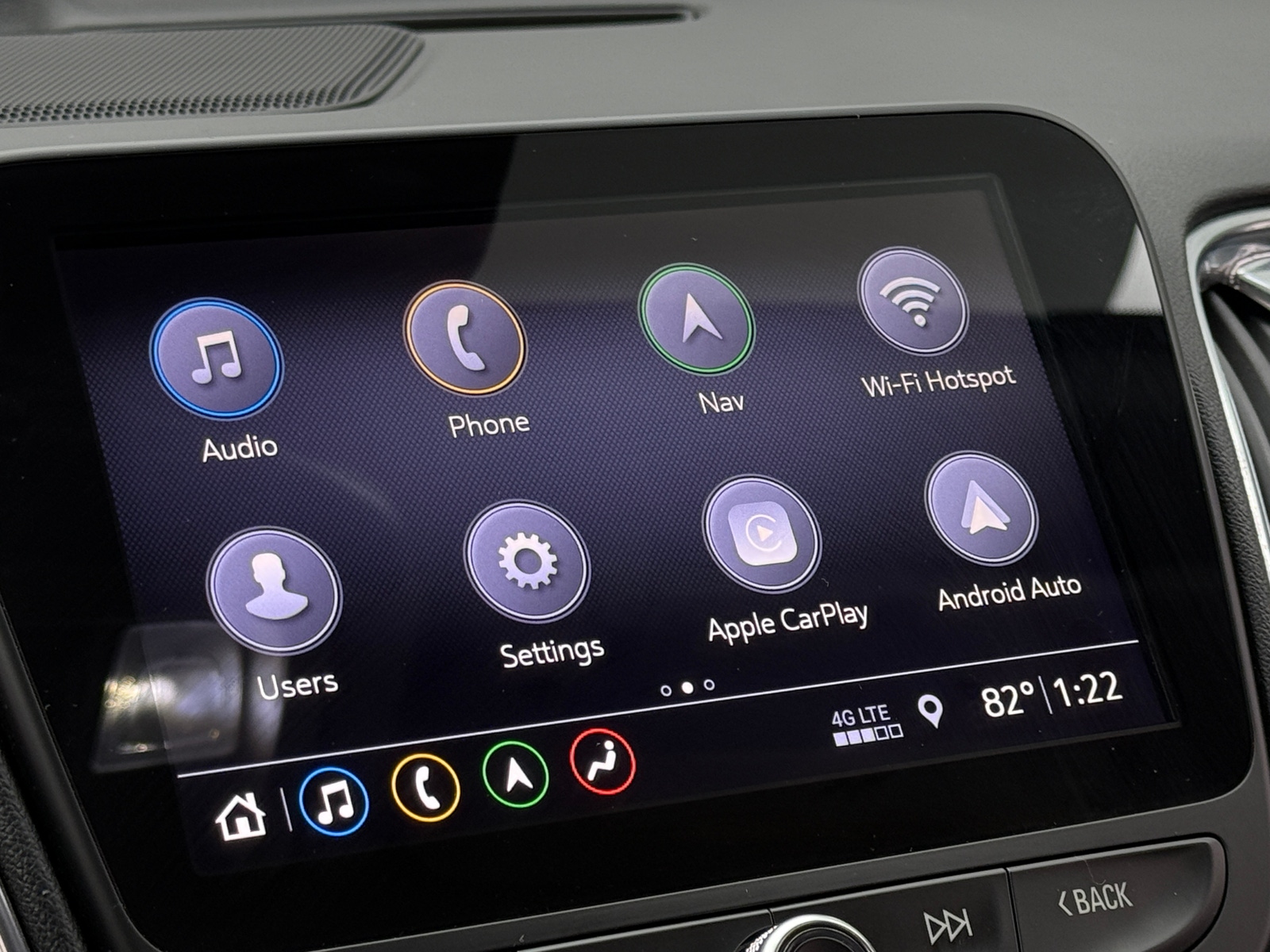 Thumbnail: 2019 Chevrolet Malibu - 3