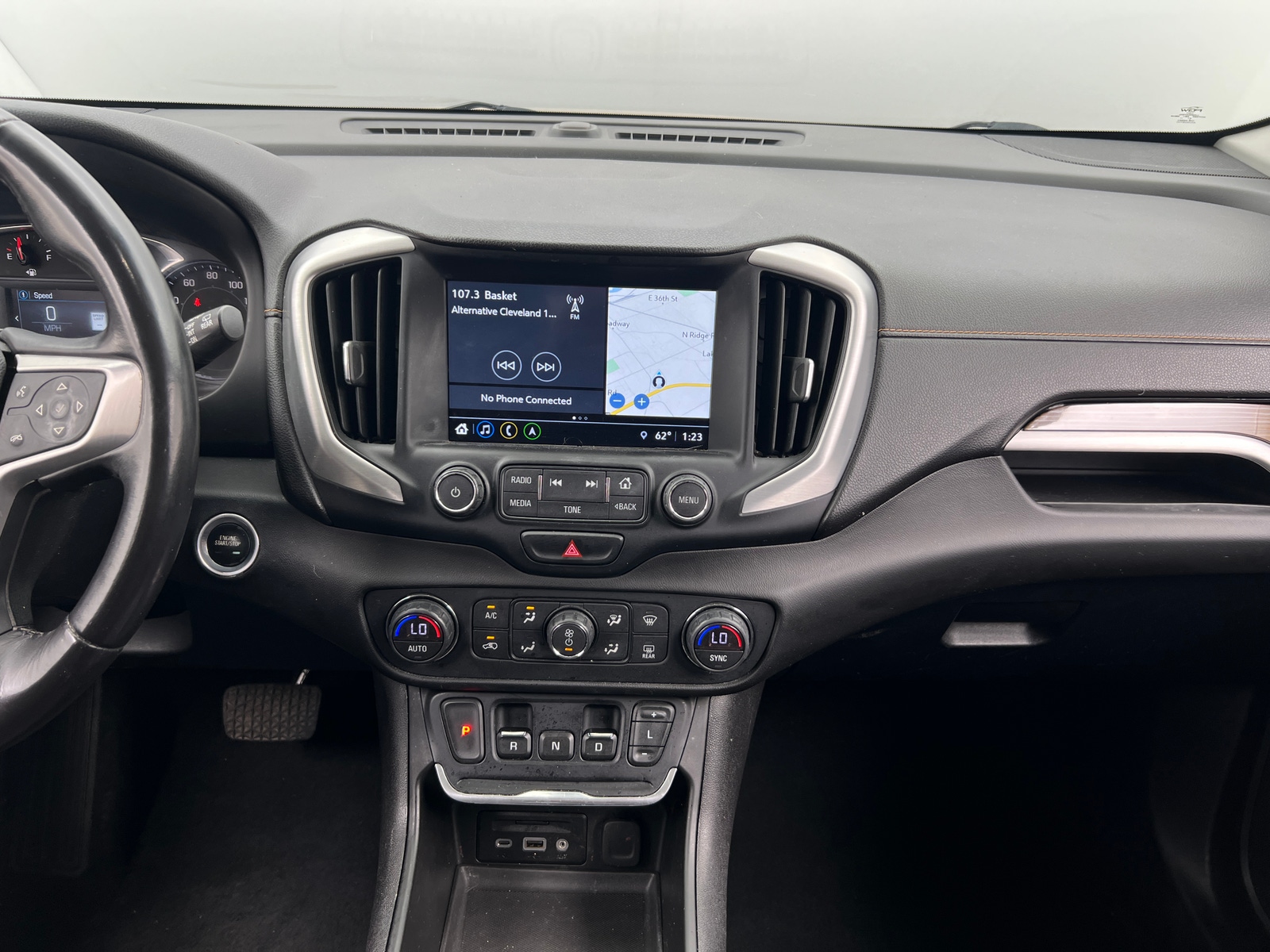 Thumbnail: 2018 GMC Terrain - 4