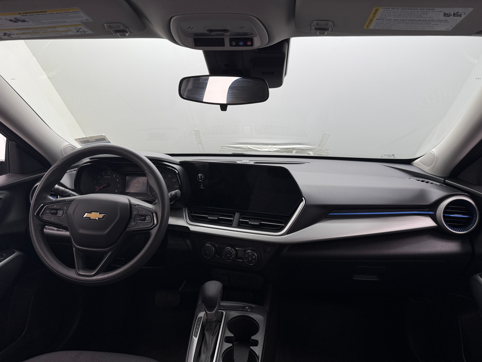 Thumbnail: 2025 Chevrolet Trax - 3