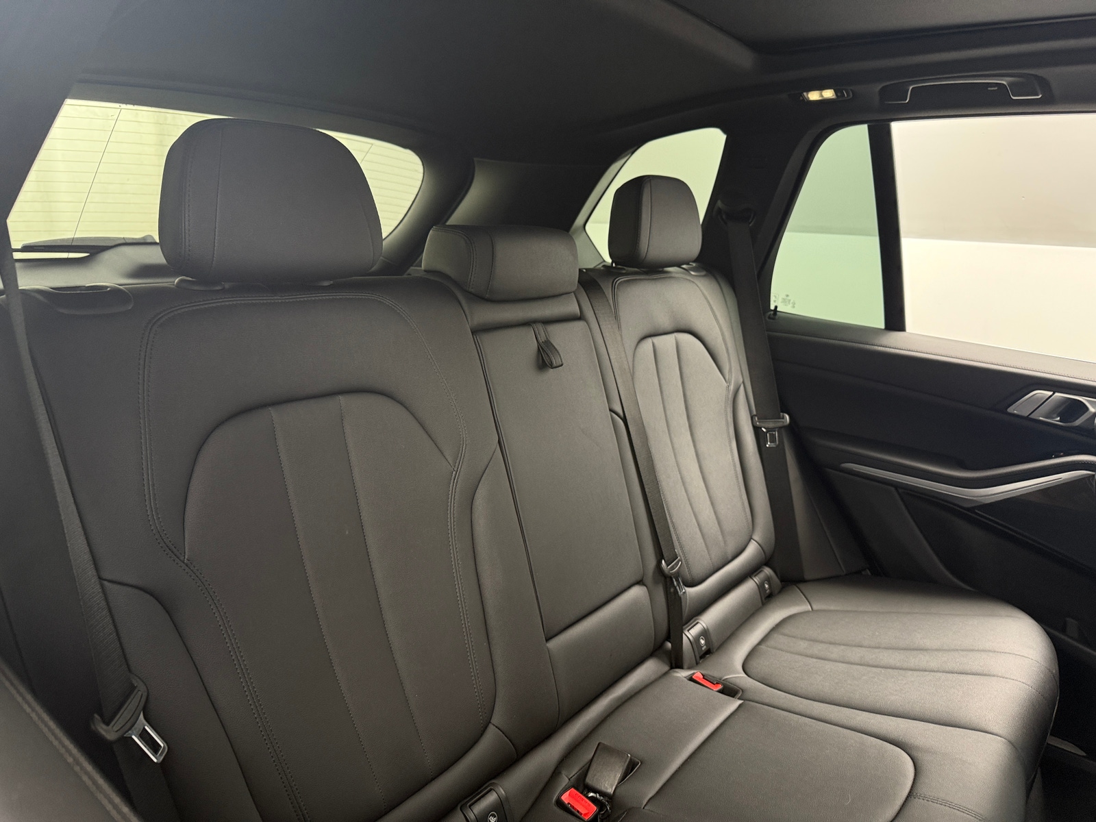 Thumbnail: 2022 BMW X5 - 5