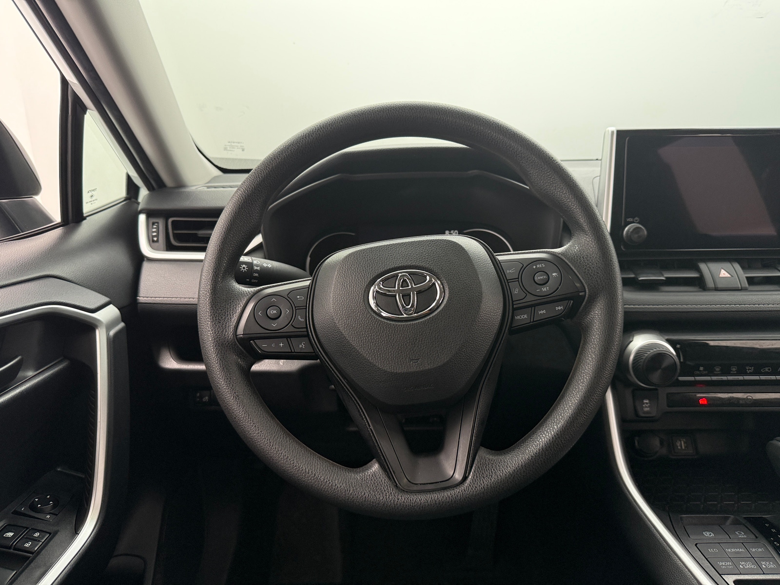 Thumbnail: 2024 Toyota RAV4 - 5