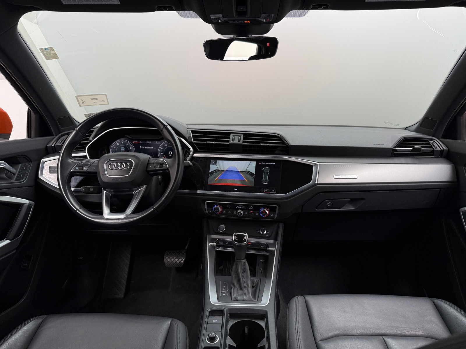 Thumbnail: 2019 Audi Q3 - 2