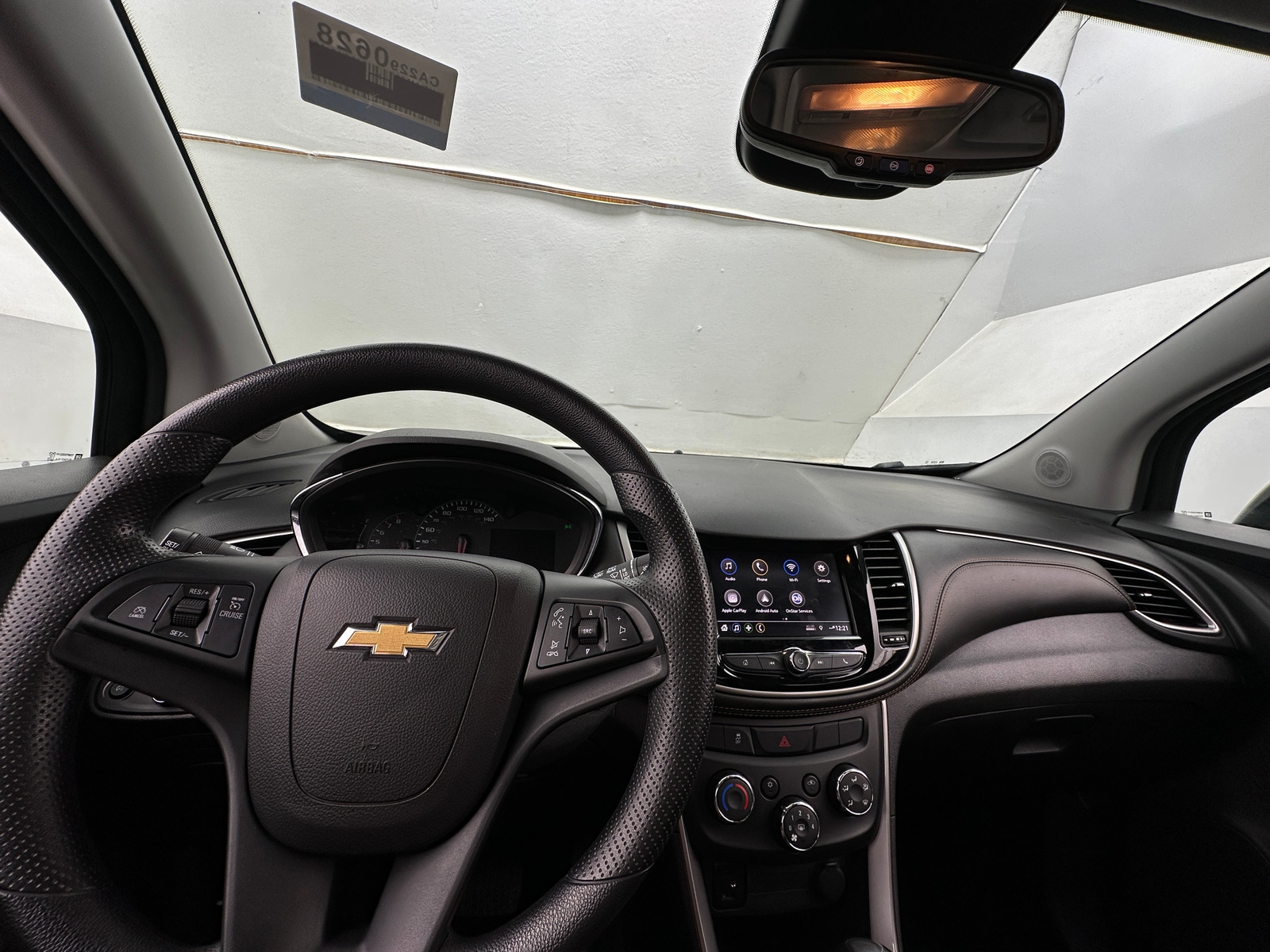 Thumbnail: 2021 Chevrolet Trax - 2