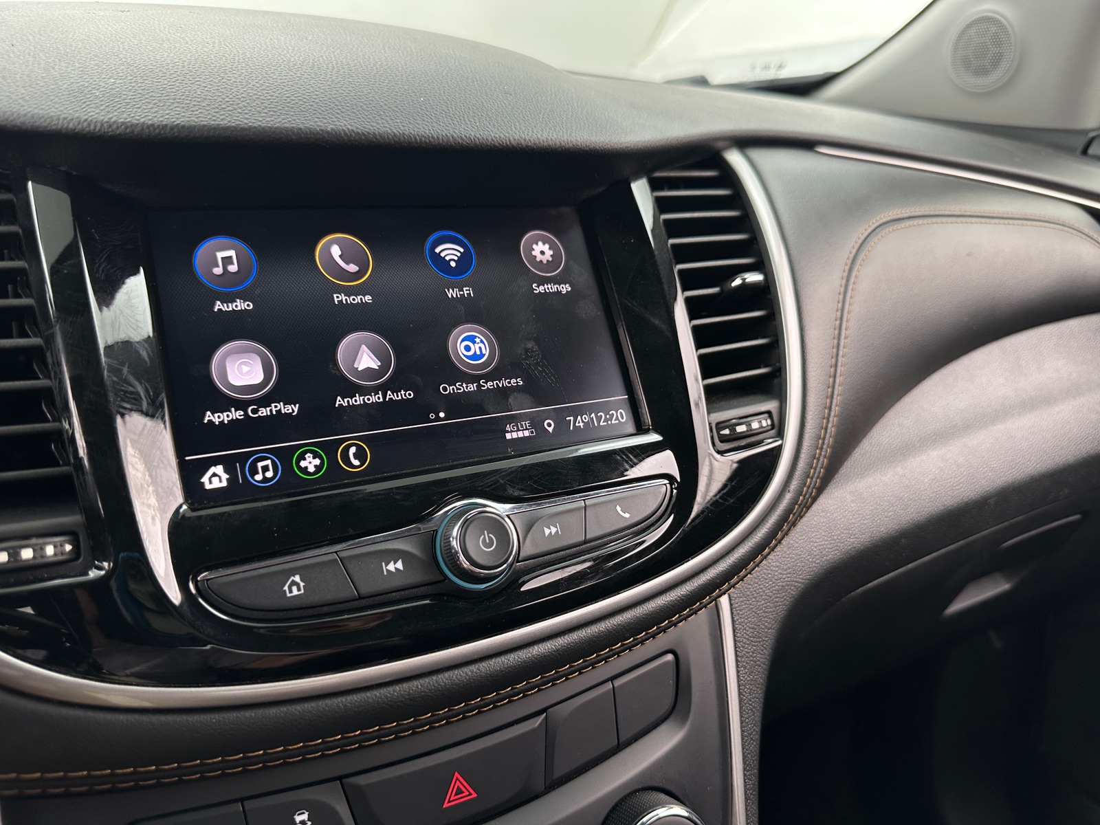 Thumbnail: 2021 Chevrolet Trax - 3