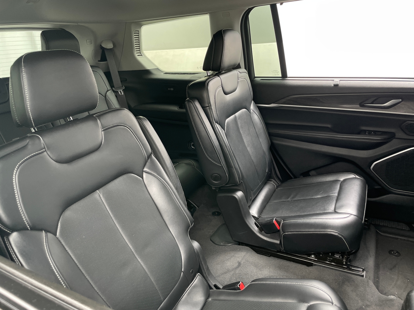 Thumbnail: 2021 Jeep Grand Cherokee L - 5
