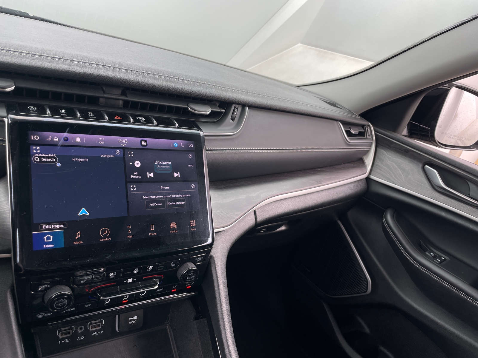 Thumbnail: 2021 Jeep Grand Cherokee L - 3