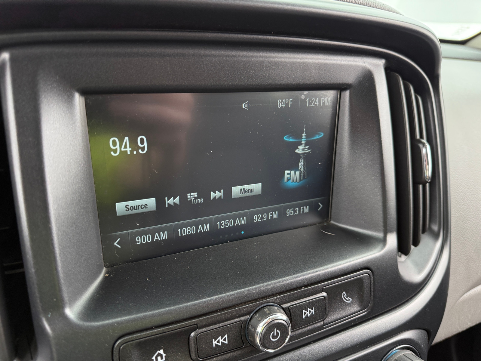 Thumbnail: 2018 GMC Canyon - 4