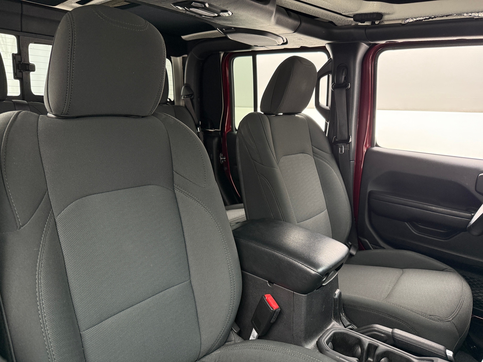 Thumbnail: 2021 Jeep Gladiator - 2