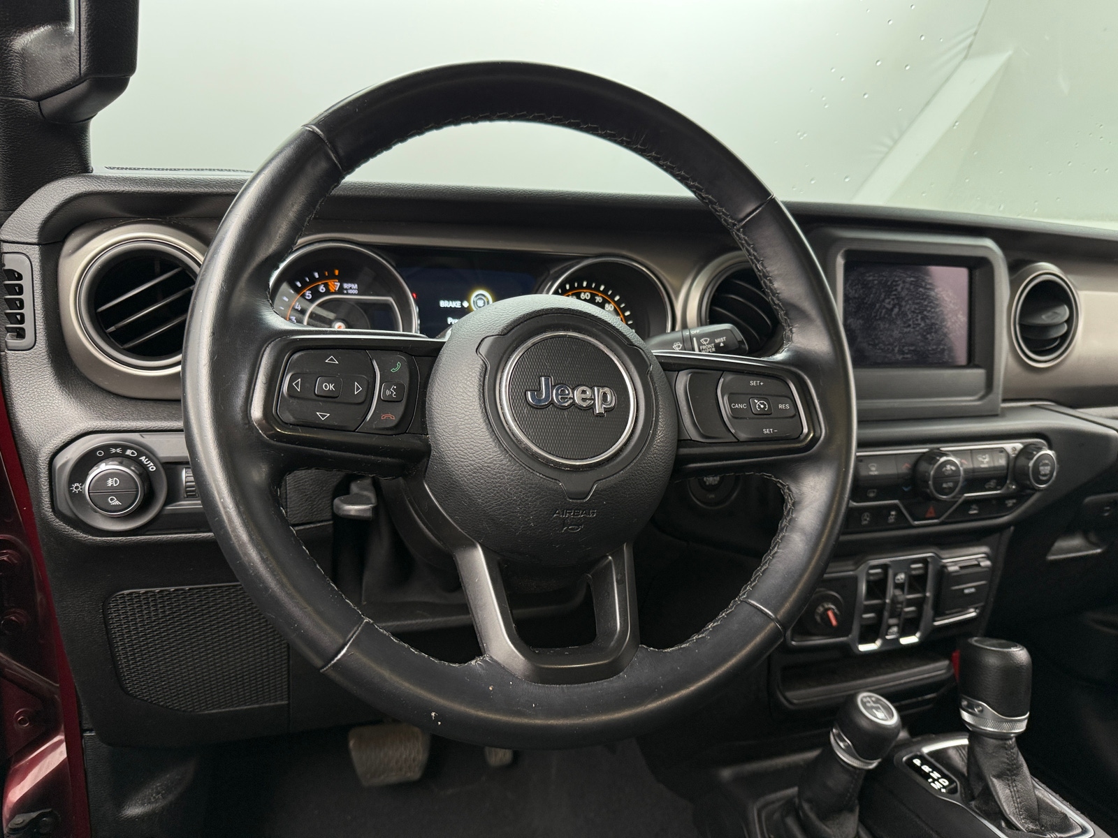 Thumbnail: 2021 Jeep Gladiator - 5