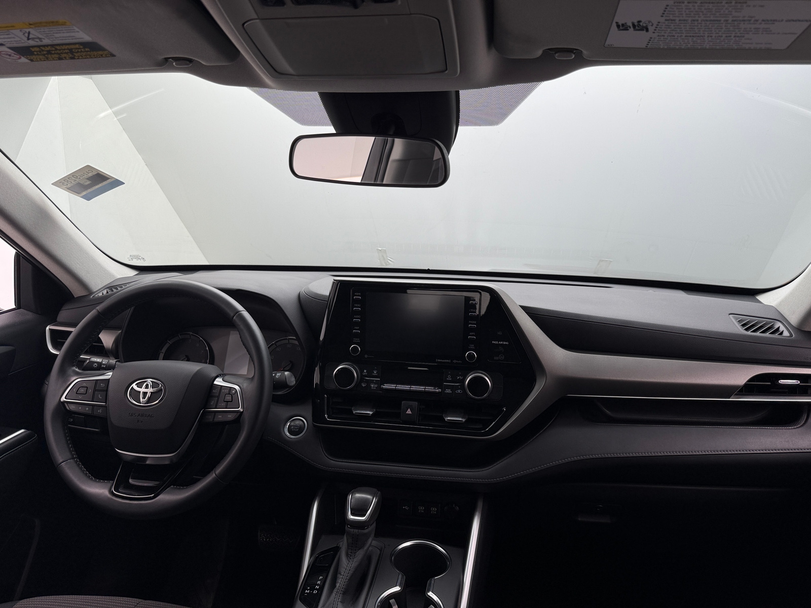 Thumbnail: 2020 Toyota Highlander - 3
