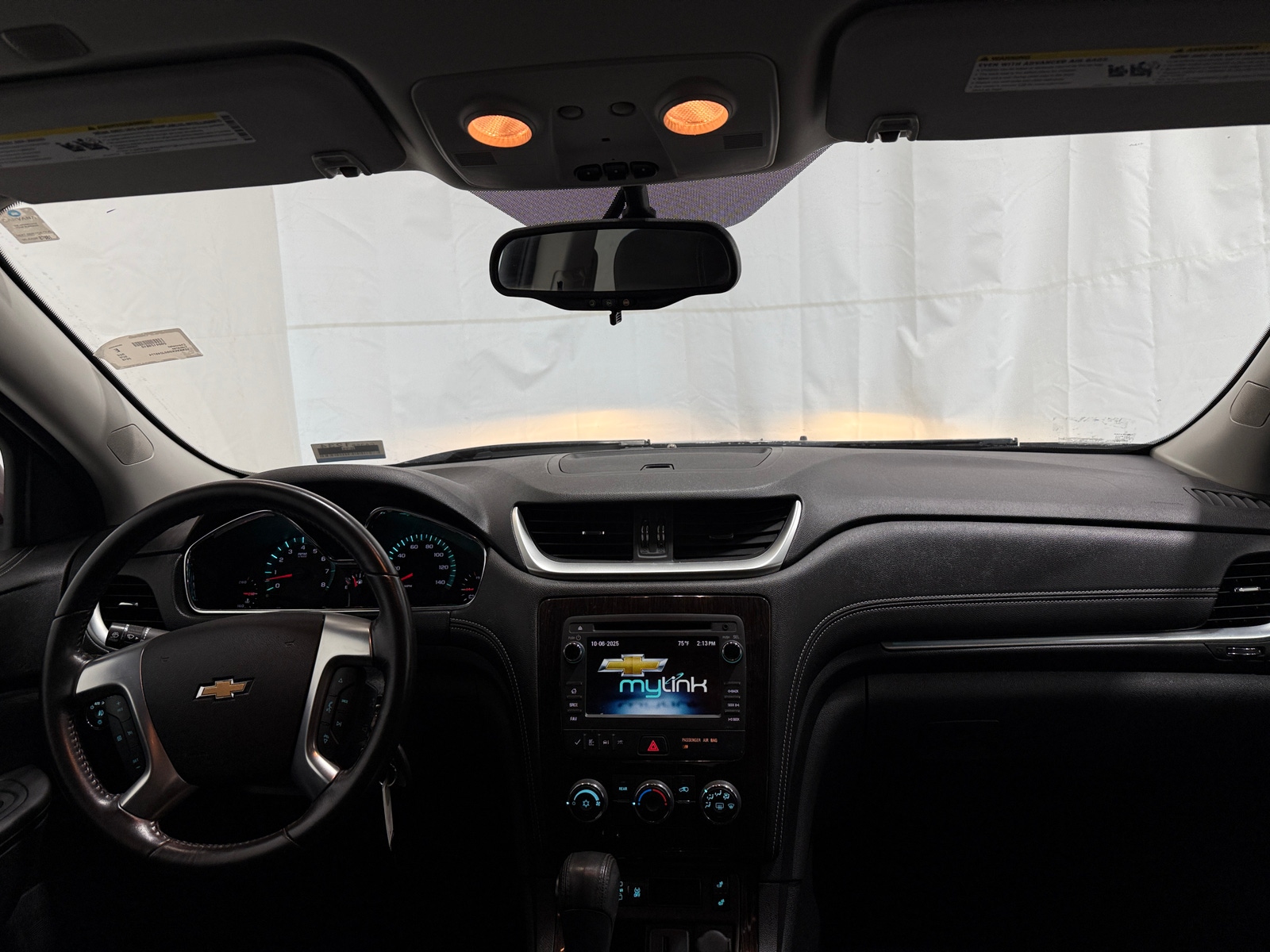 Thumbnail: 2016 Chevrolet Traverse - 3